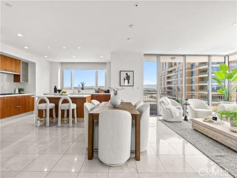 5104 Scholarship , Irvine, CA