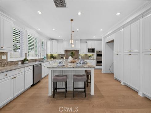 163 Fieldwood , Irvine, CA