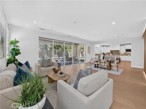 163 Fieldwood , Irvine, CA