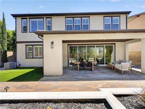 163 Fieldwood , Irvine, CA