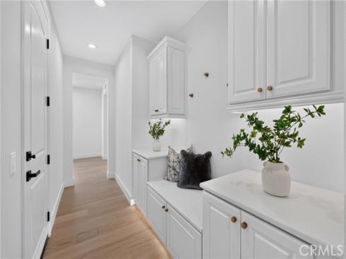 163 Fieldwood , Irvine, CA