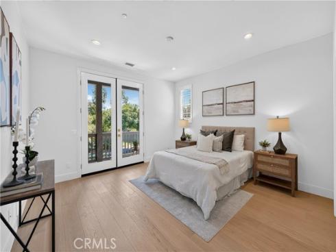 163 Fieldwood , Irvine, CA