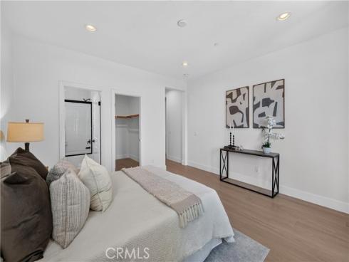 163 Fieldwood , Irvine, CA