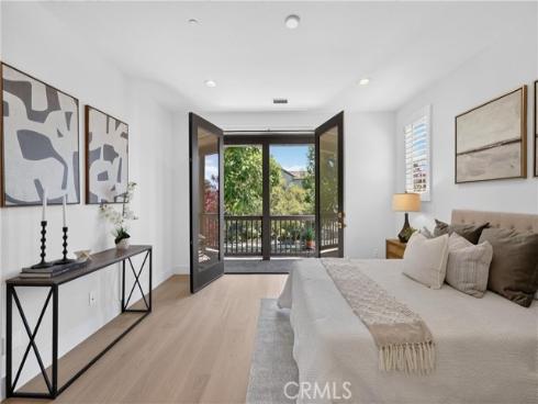163 Fieldwood , Irvine, CA
