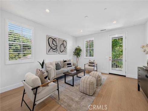 163 Fieldwood , Irvine, CA