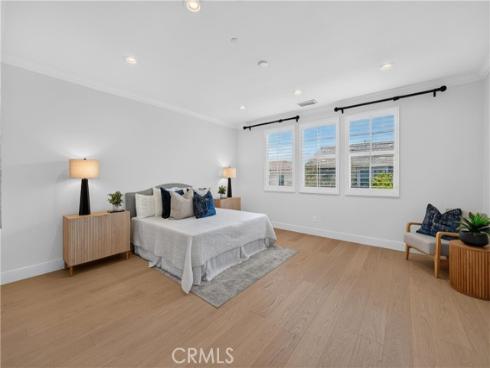 163 Fieldwood , Irvine, CA
