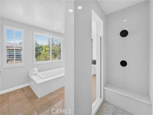 163 Fieldwood , Irvine, CA