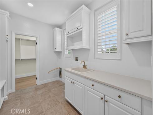 163 Fieldwood , Irvine, CA