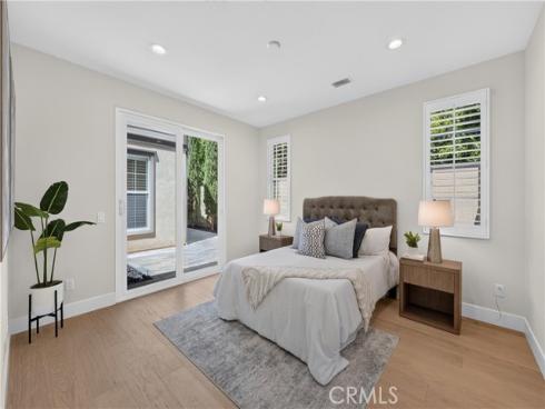 163 Fieldwood , Irvine, CA