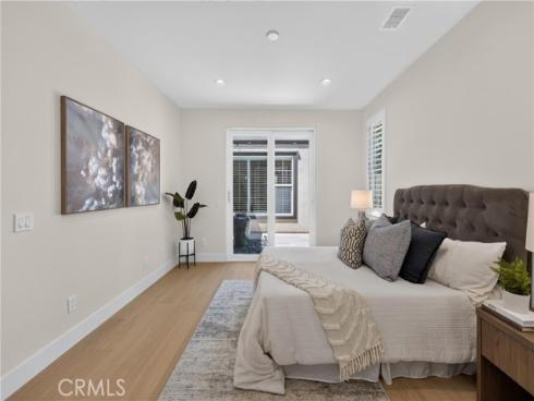 163 Fieldwood , Irvine, CA
