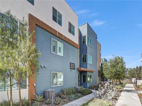 143 Baluster , Irvine, CA