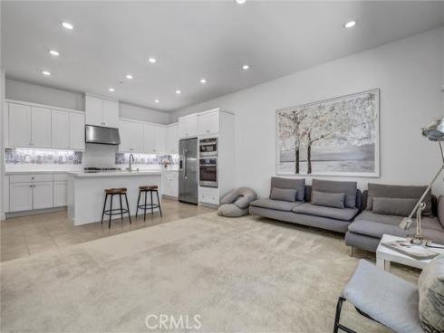 143 Baluster , Irvine, CA