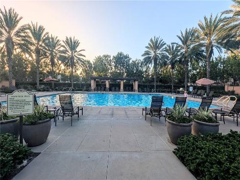 85  Thornhurst  , Irvine, CA