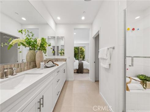 130 Modjeska , Irvine, CA