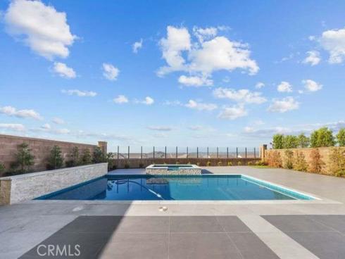 133 Drumbeat , Irvine, CA
