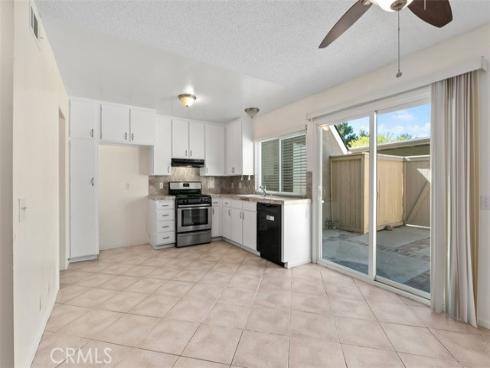 11 Rosemary 20 , Irvine, CA