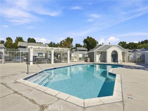 187 Huntington , Irvine, CA