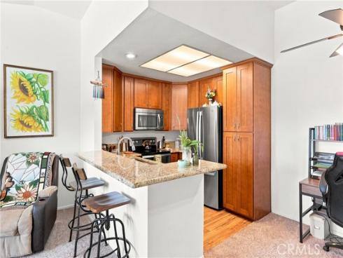 187 Huntington , Irvine, CA
