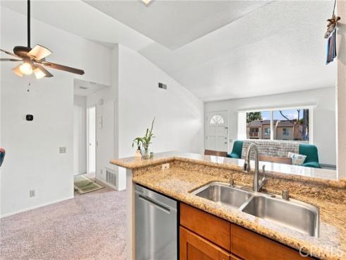 187 Huntington , Irvine, CA