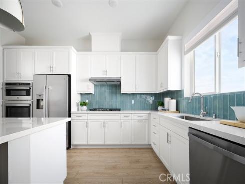 225 Blue Wing , Irvine, CA