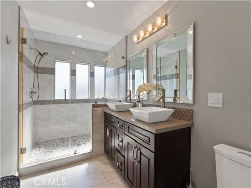 61 W Yale Loop , Irvine, CA