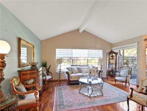 61 W Yale Loop , Irvine, CA