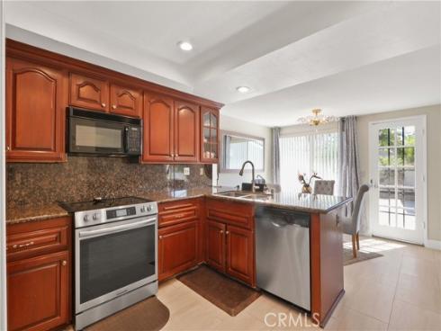 61 W Yale Loop , Irvine, CA