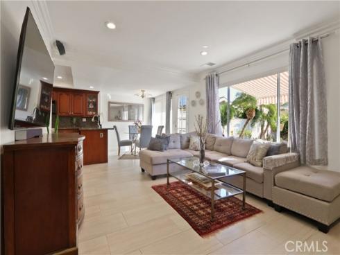 61 W Yale Loop , Irvine, CA
