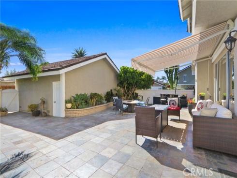61 W Yale Loop , Irvine, CA