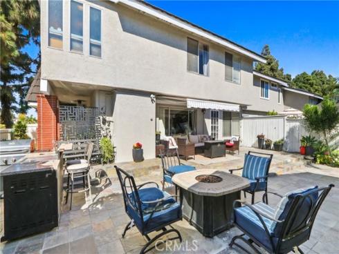 61 W Yale Loop , Irvine, CA