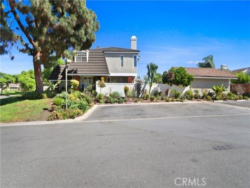 61 W Yale Loop , Irvine, CA