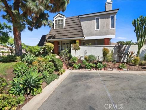 61 W Yale Loop , Irvine, CA