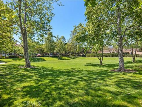 152 Treehouse , Irvine, CA