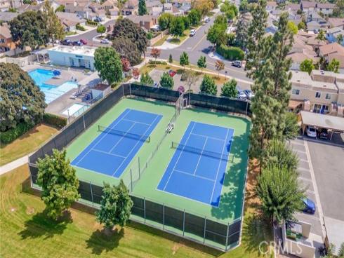 15 Brookfield , Irvine, CA
