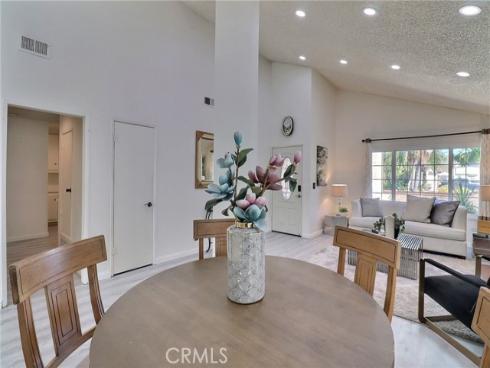14605 Seron , Irvine, CA