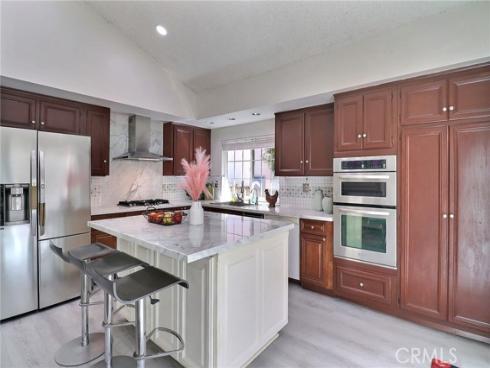 14605 Seron , Irvine, CA