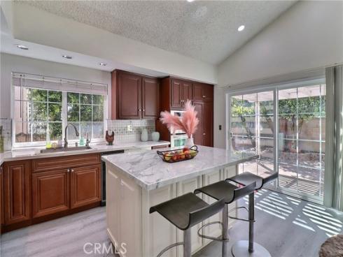 14605 Seron , Irvine, CA