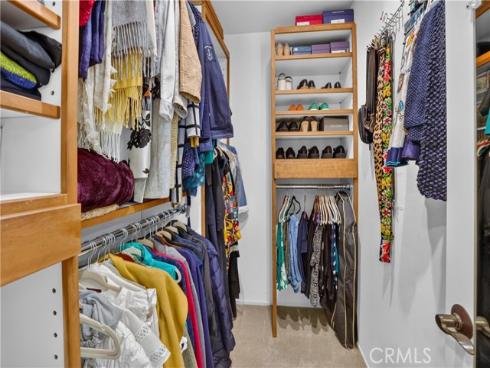13 Calhoun , Irvine, CA