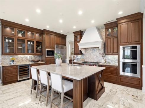 111 Shady Arbor , Irvine, CA