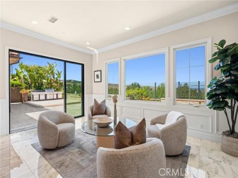 111 Shady Arbor , Irvine, CA