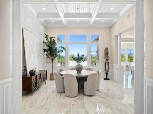 111 Shady Arbor , Irvine, CA