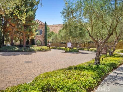 111 Shady Arbor , Irvine, CA