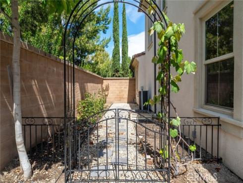 70 Kimbal , Irvine, CA