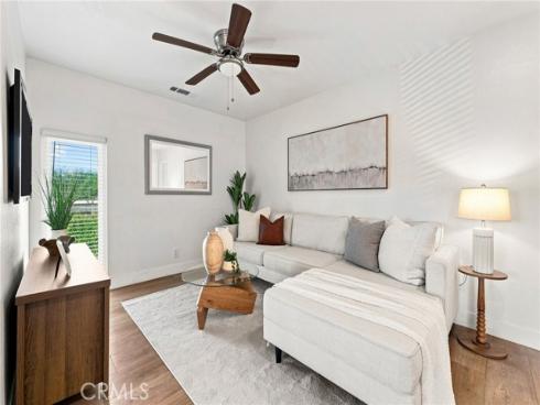 10 Goldenbush , Irvine, CA