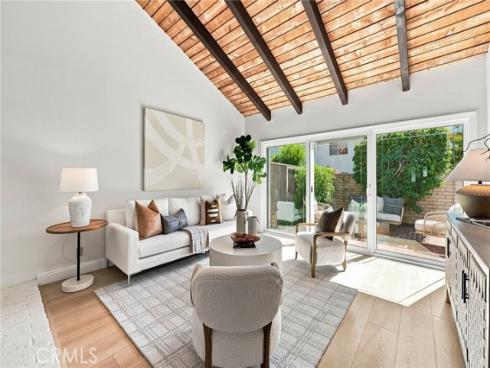 52 Acacia Tree Lane, Irvine, CA