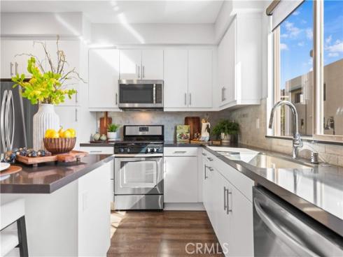 108 Cadence , Irvine, CA