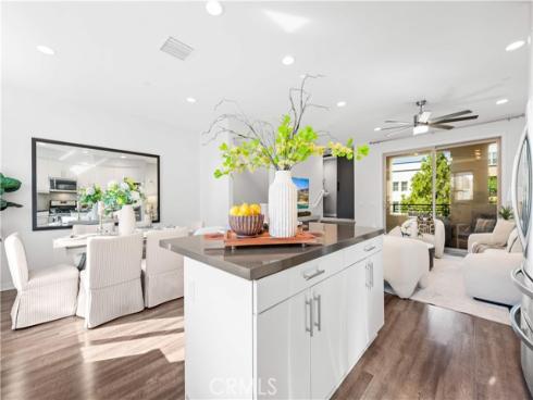 108 Cadence , Irvine, CA