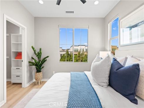 108 Cadence , Irvine, CA