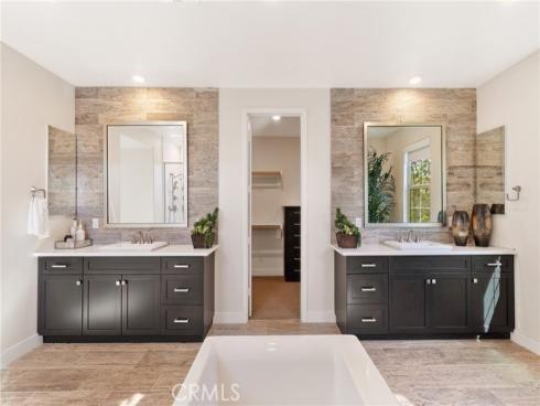 94 Swift , Irvine, CA