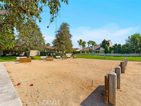 8 Woodfall , Irvine, CA